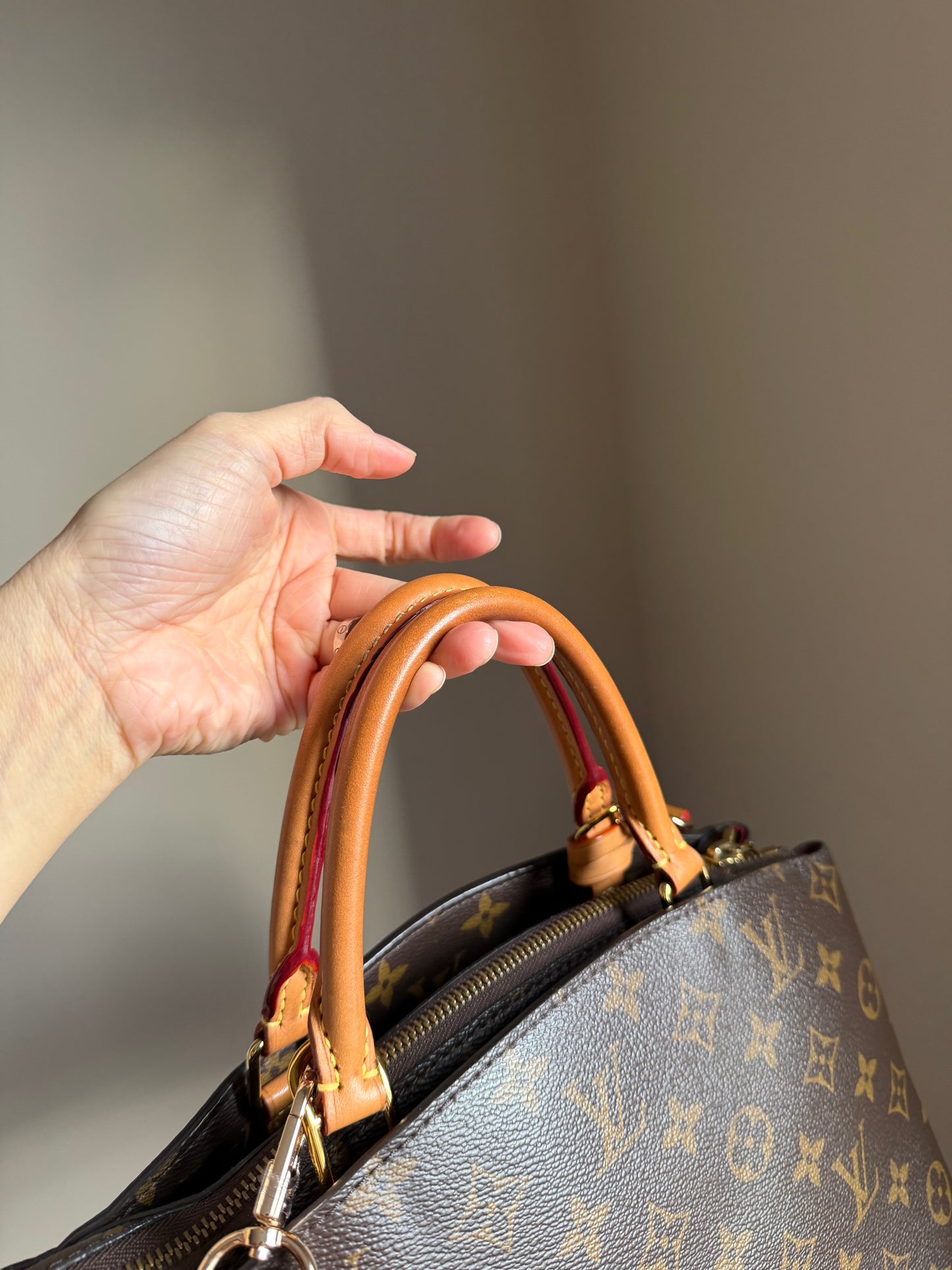 ❗️SOLD❗️Monogram Petit Pallais
