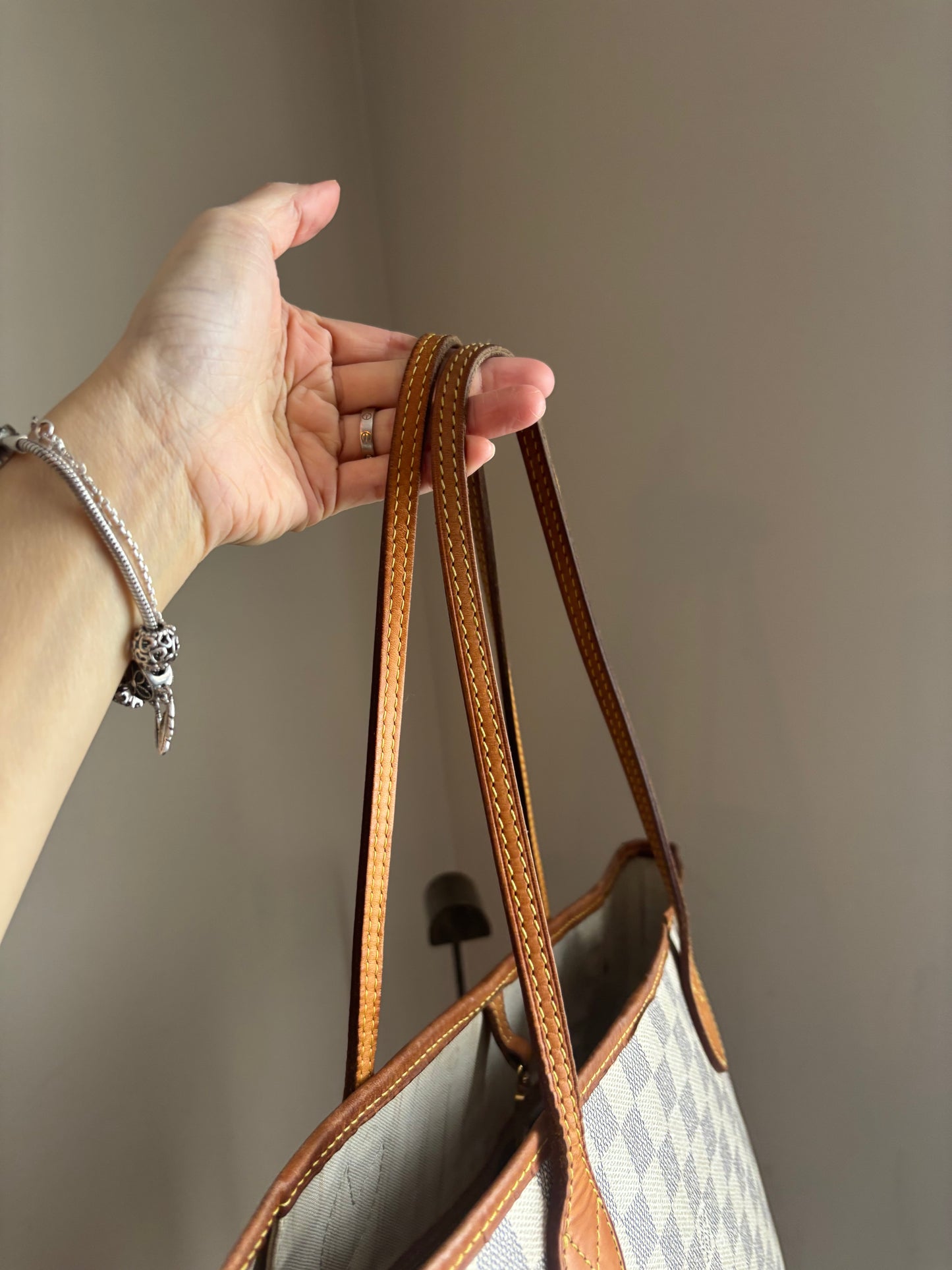 ❗️SOLD❗️DA neverfull bag without pouch (beige interior)