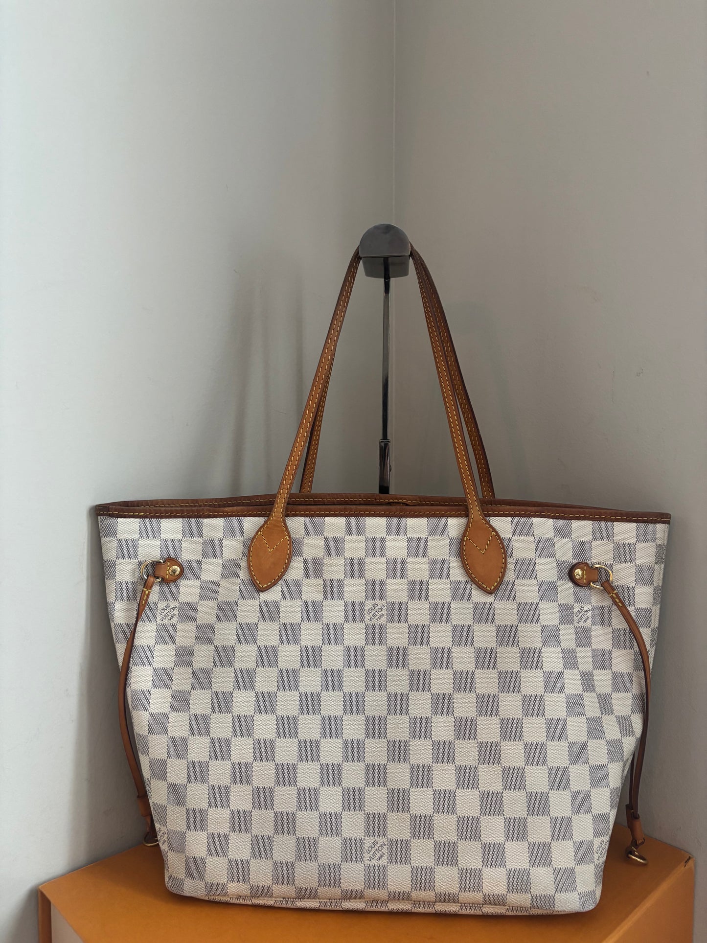 ❗️SOLD❗️DA neverfull bag without pouch (beige interior)