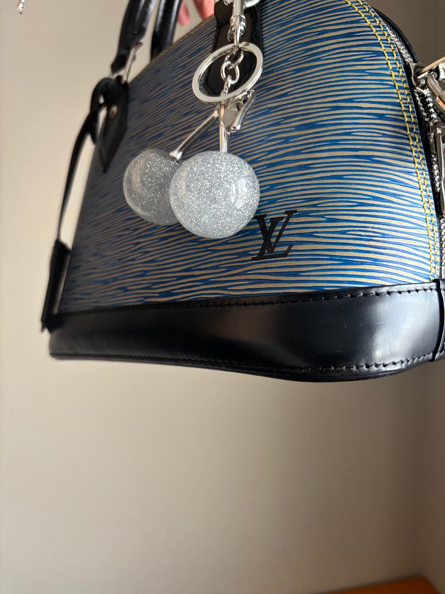 ❗️SOLD❗️Epi Denim Alma BB