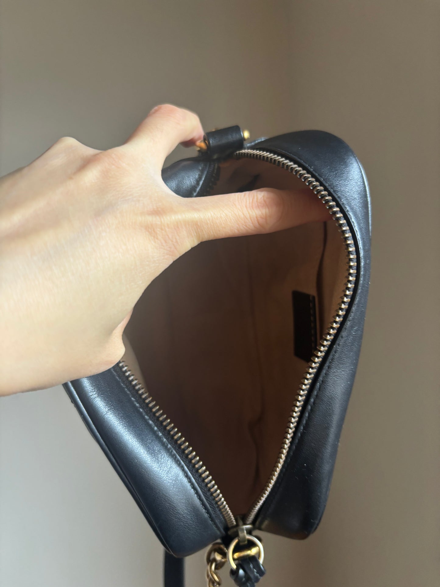 ❗️SOLD❗️ Small Black Marmont Camera Bag