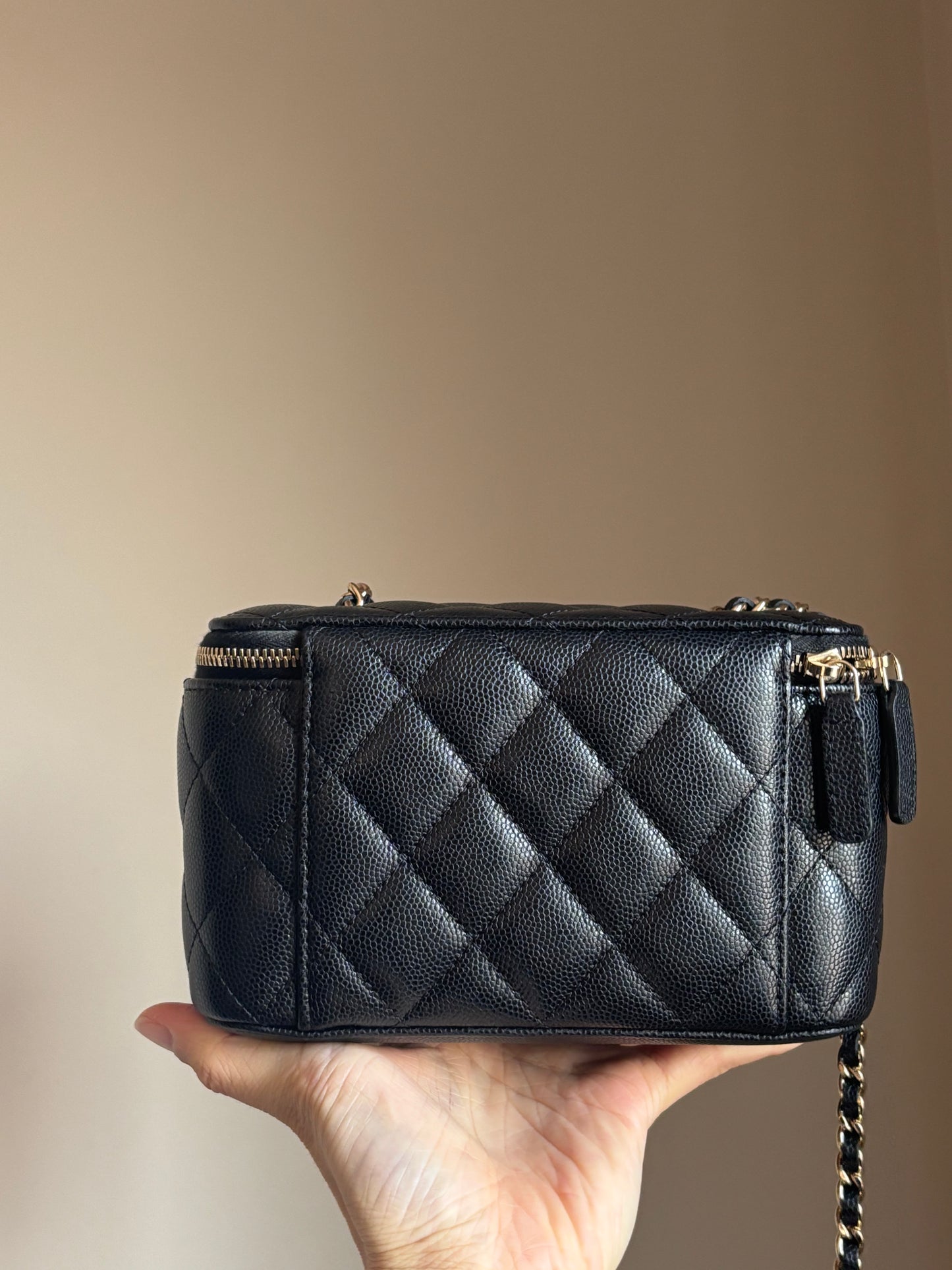 ❗️SOLD❗️ Caviar Vanity Small Series 31