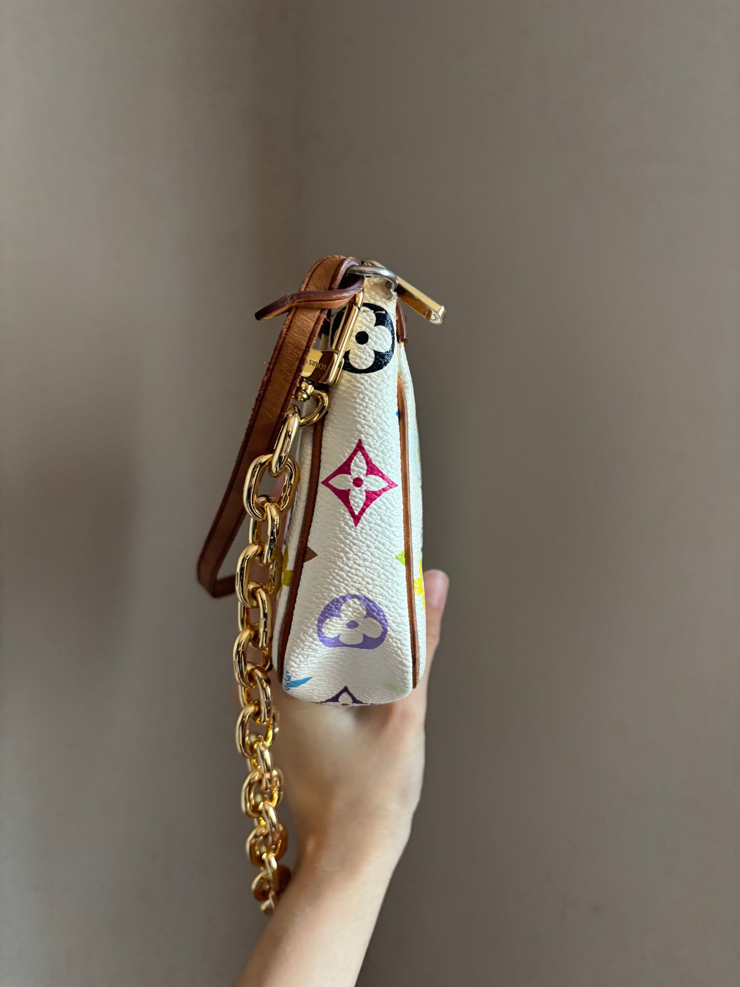 ❗️SOLD❗️ Murakami Pochette Accessoire White Multicolor