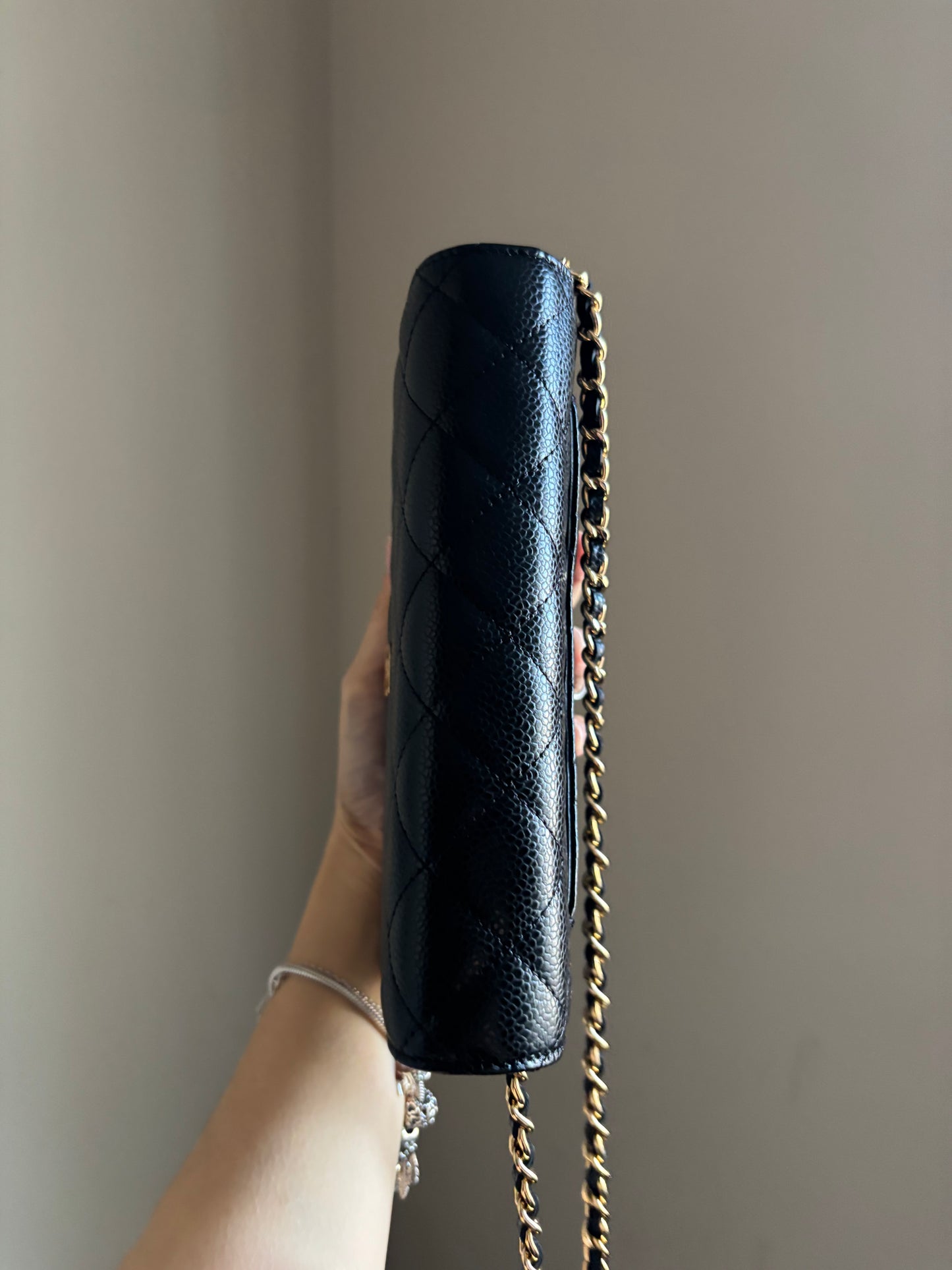 ❗️SOLD❗️ Caviar Wallet On Chain series 29