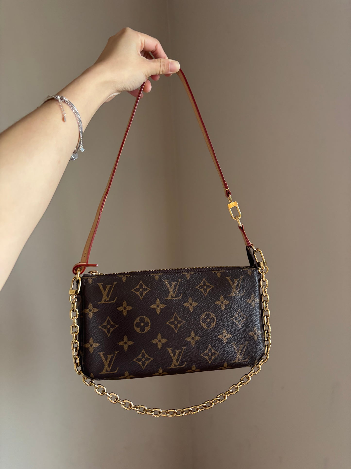 ❗️SOLD❗️ Monogram Pochette (Newest Version)