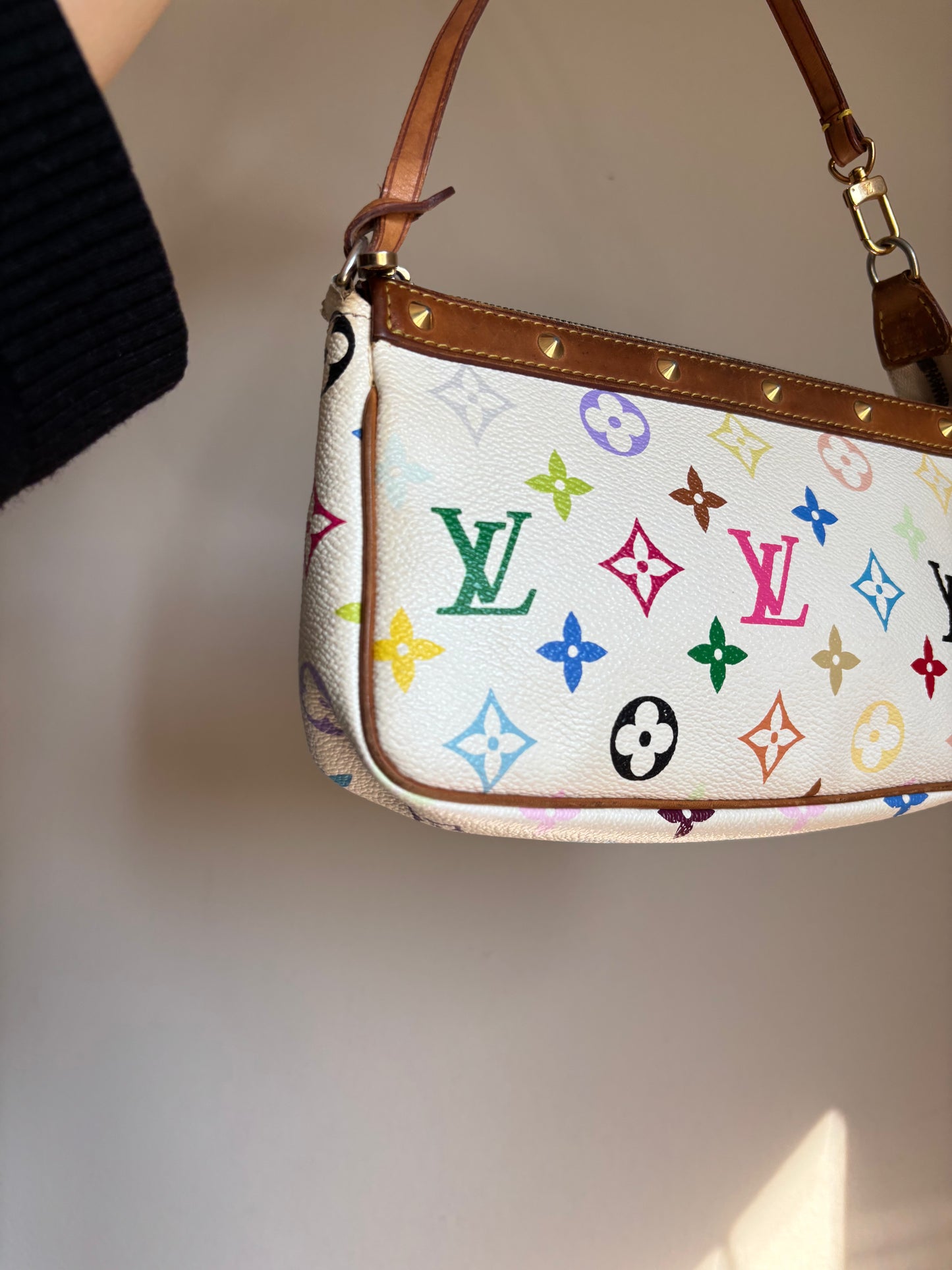 ❗️SOLD❗️ Murakami Pochette Accessoires Multicolour