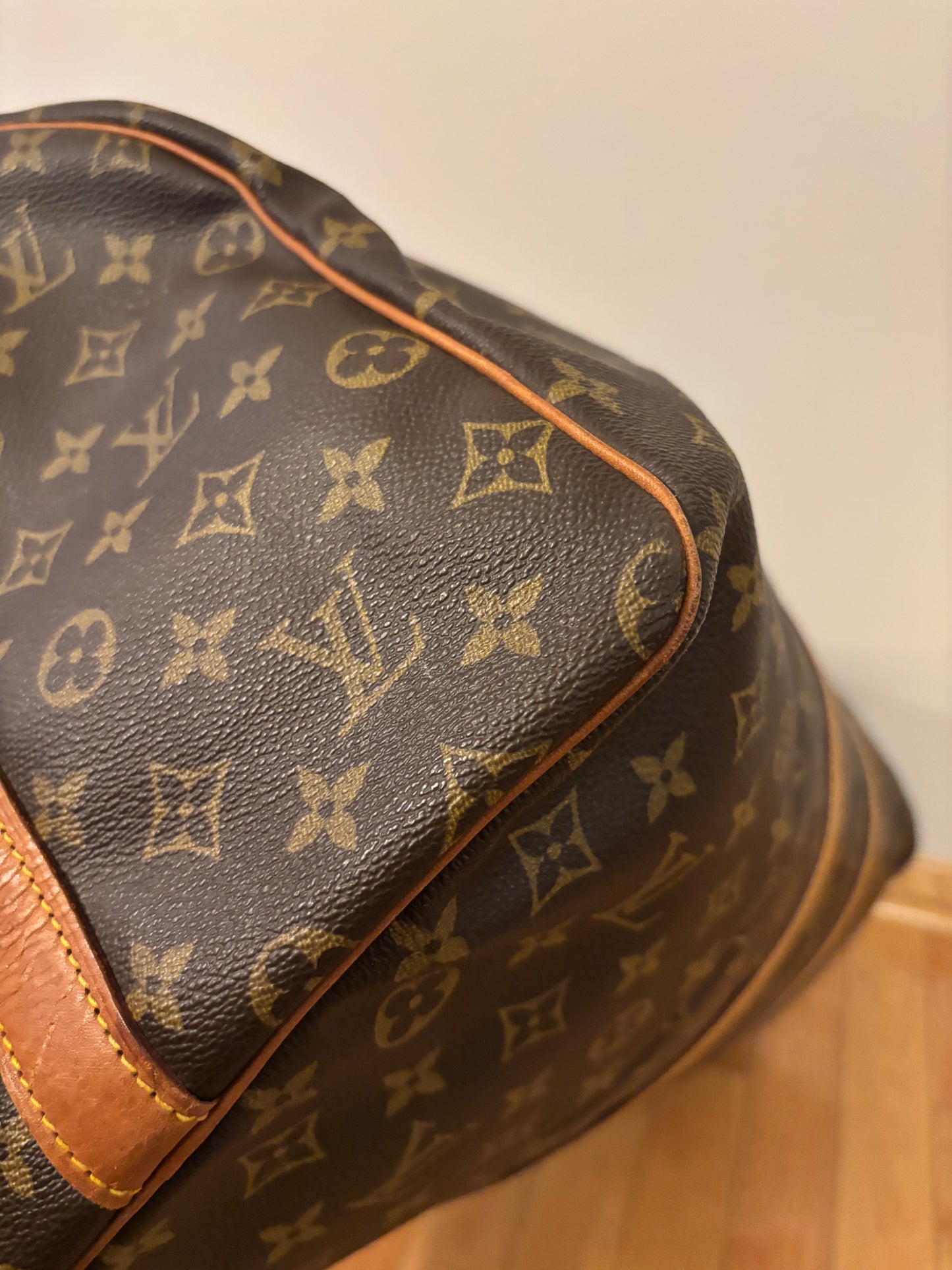 ❗️SOLD❗️ Keepall 60 bandouliere version (no strap)