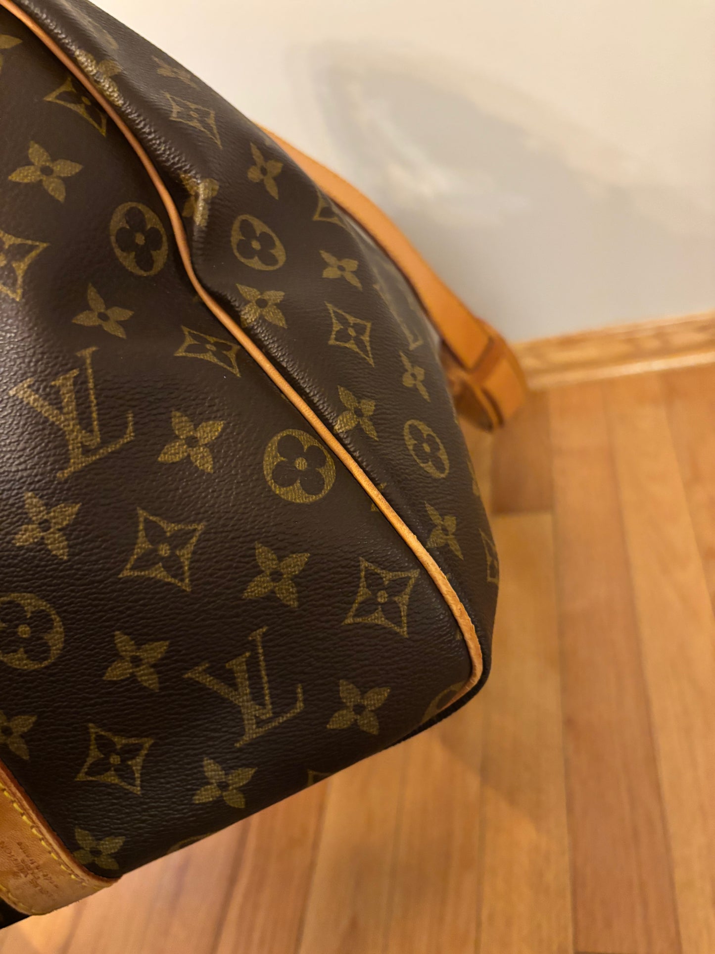 ❗️SOLD❗️ Keepall 60 bandouliere with strap