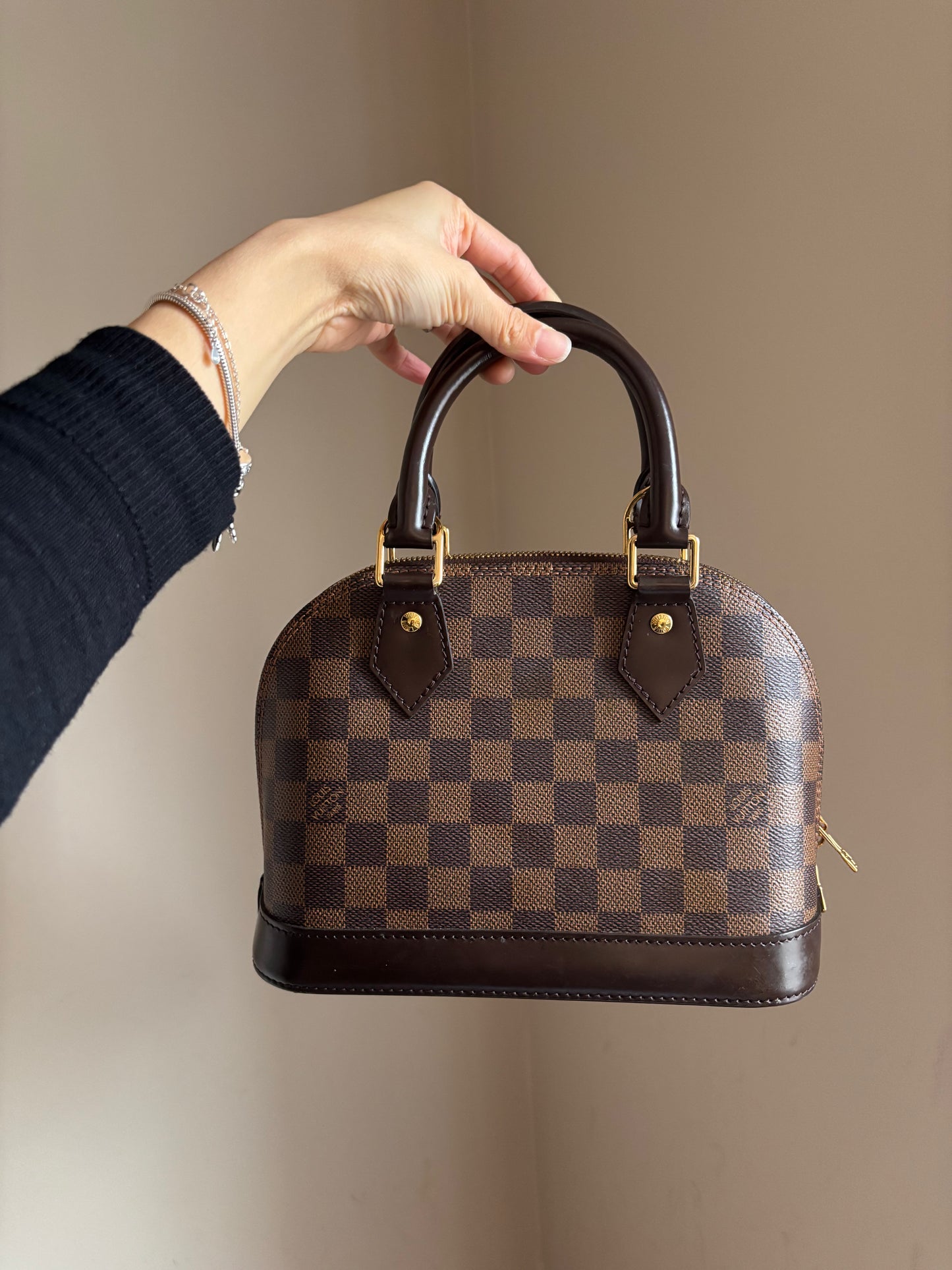 ❗️SOLD❗️ Damier Ebene Alma BB (Microchip)