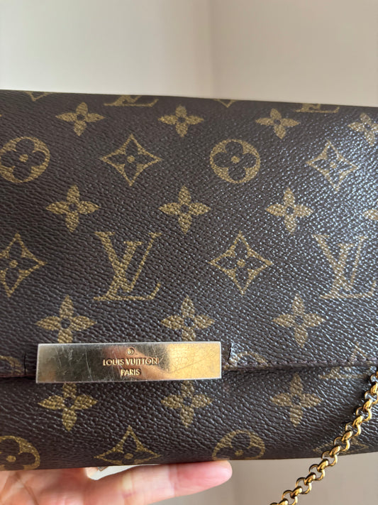 ❗️SOLD❗️ Favourite MM monogram with strap