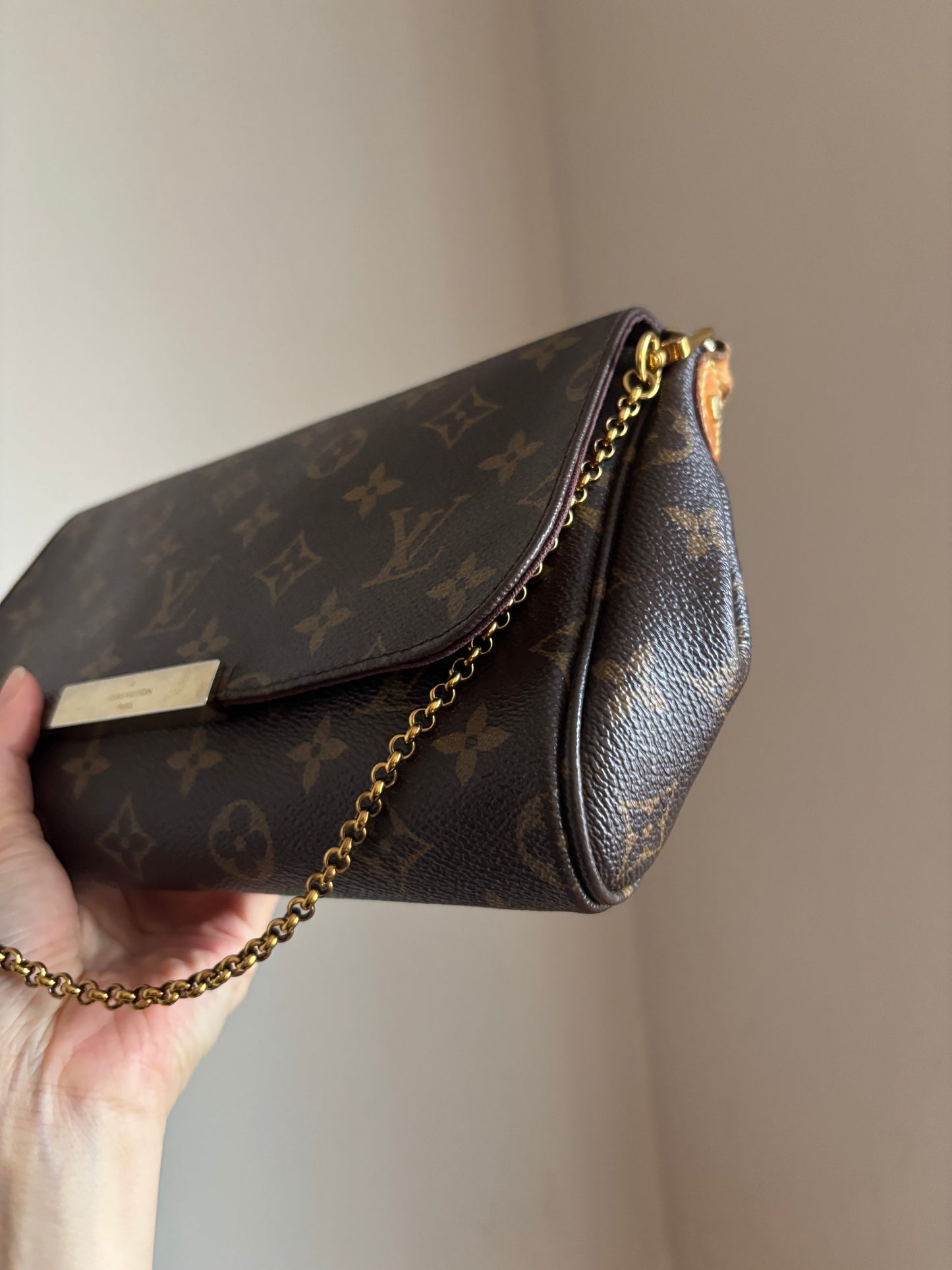 ❗️SOLD❗️ Favourite MM monogram with strap