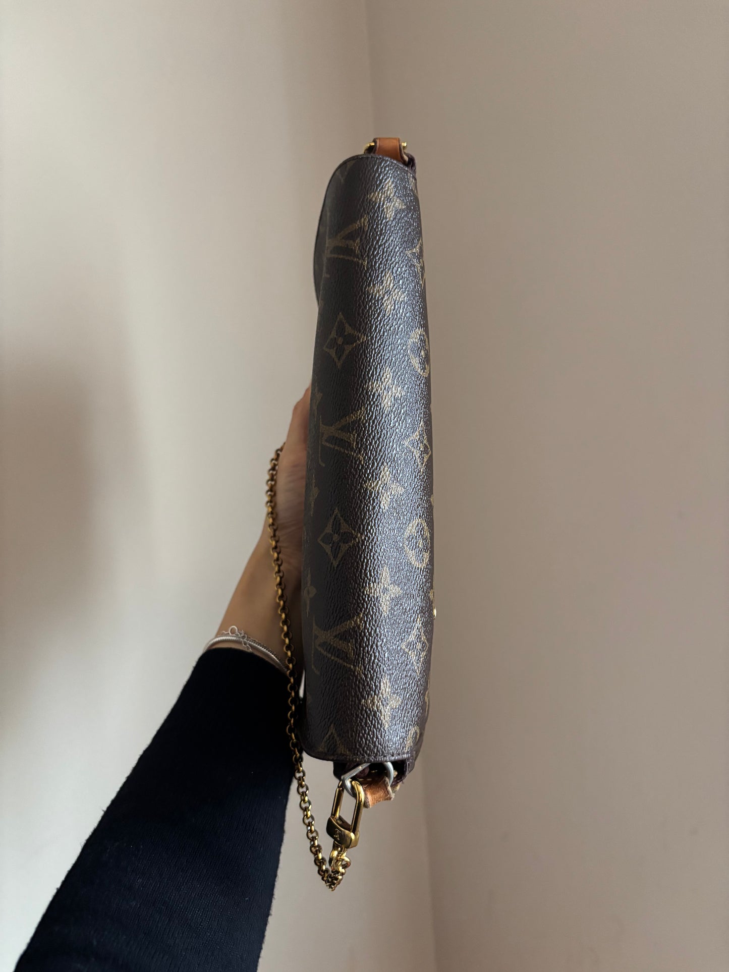 ❗️SOLD❗️ Favourite MM monogram with strap
