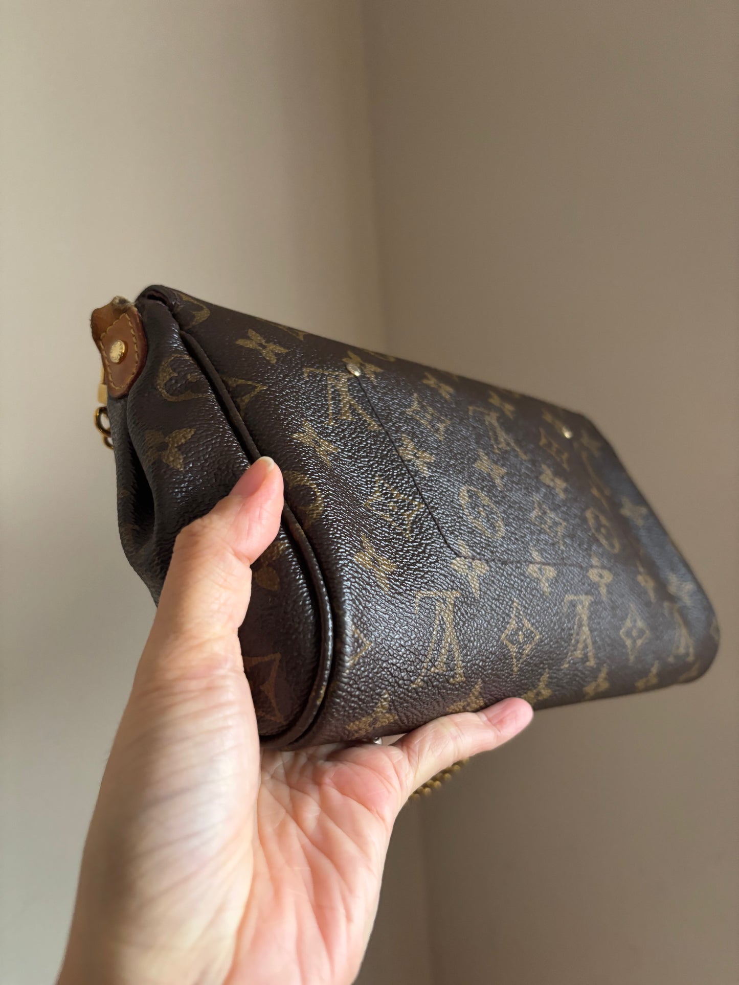 ❗️SOLD❗️ Favourite MM monogram with strap