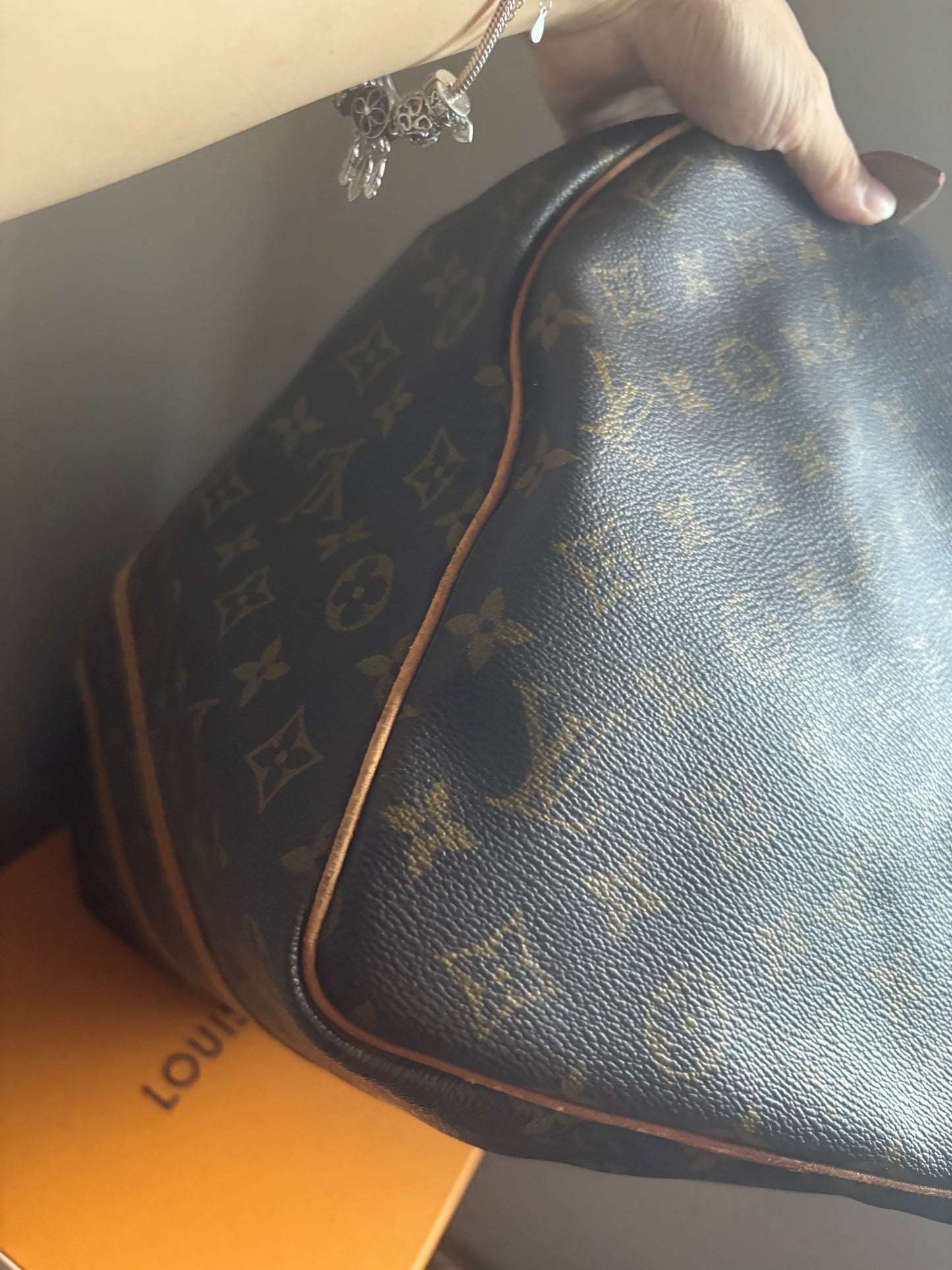 ❗️SOLD❗️Keepall 55 in monogram (no strap)