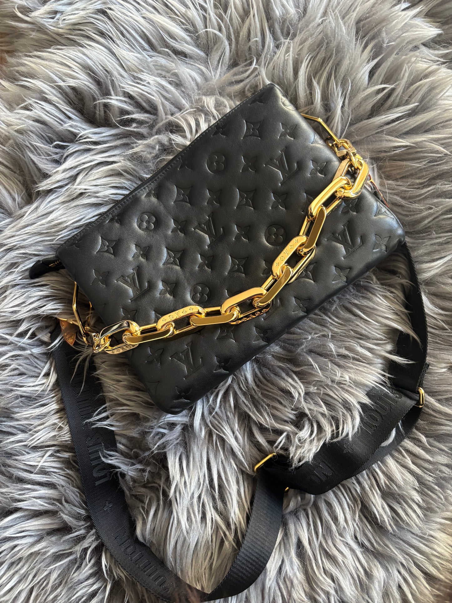 ❗️SOLD❗️Coussine PM Black Empreinte