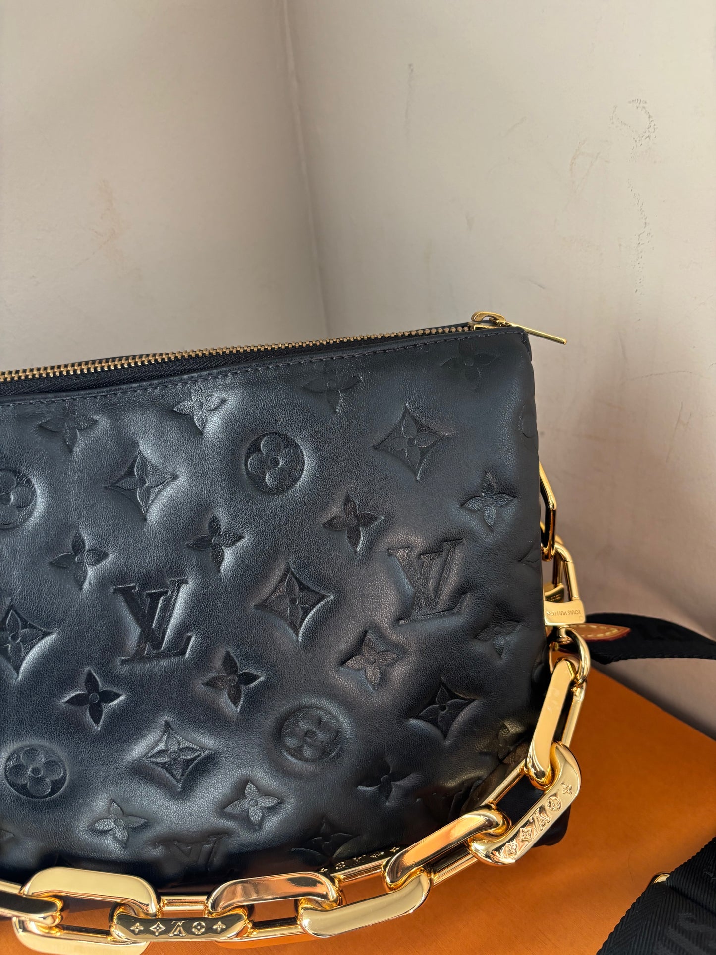 ❗️SOLD❗️Coussine PM Black Empreinte