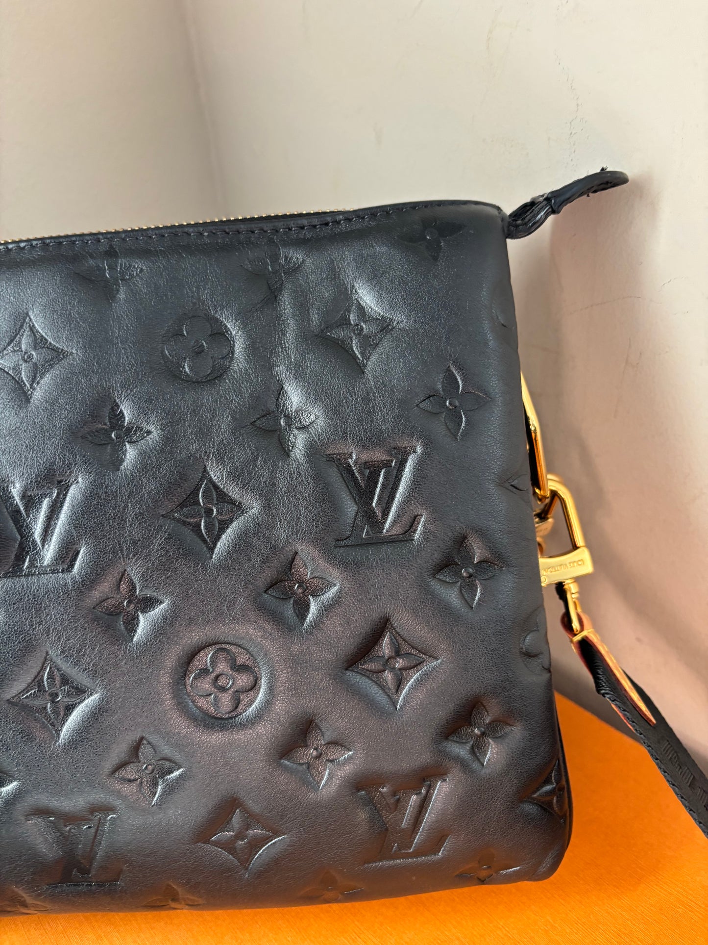 ❗️SOLD❗️Coussine PM Black Empreinte