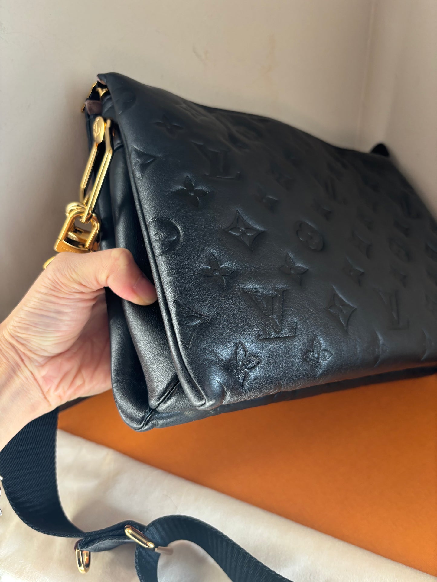 ❗️SOLD❗️Coussine PM Black Empreinte