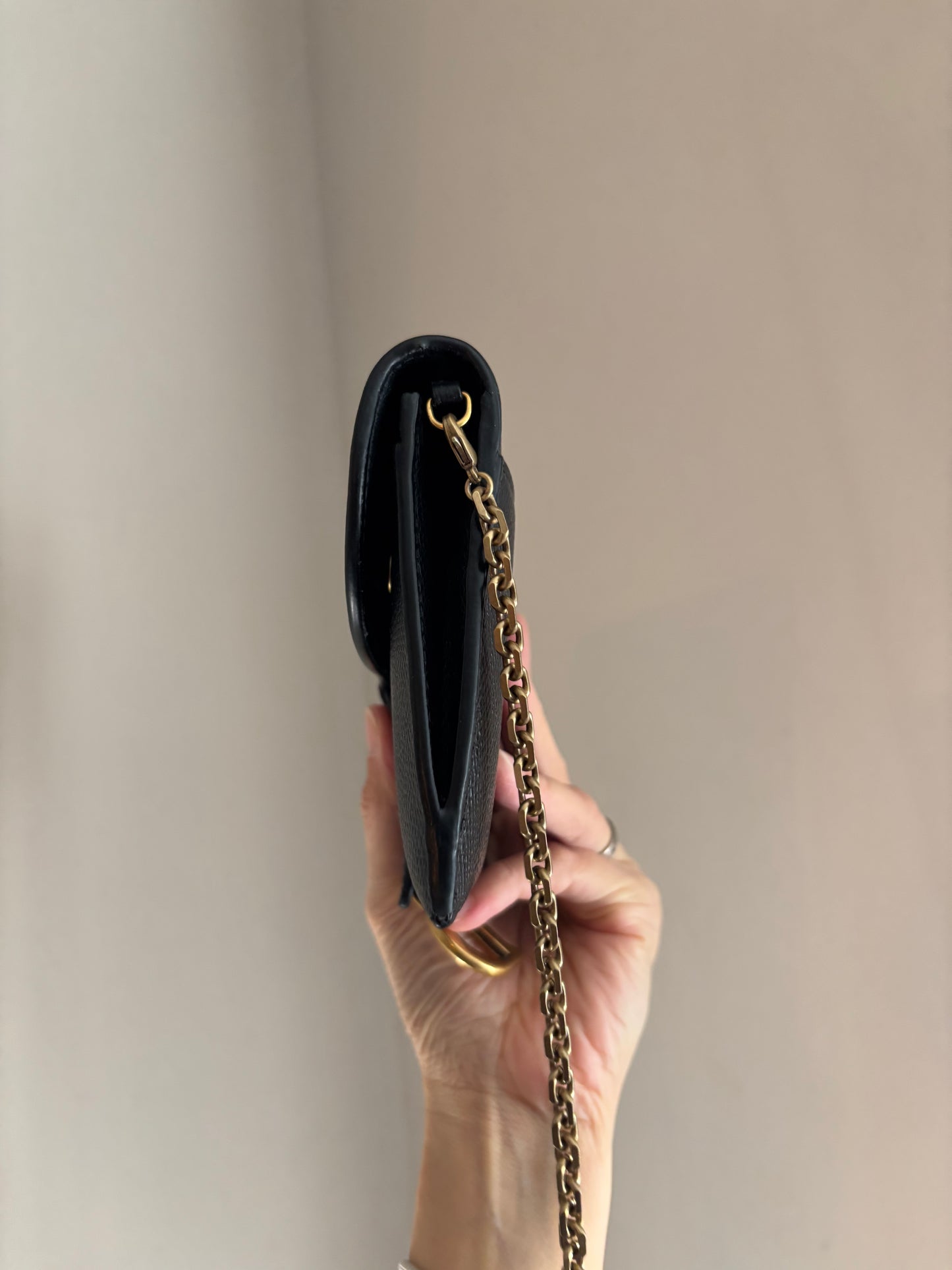 ❗️SOLD❗️Black Saddle Pouch with insert