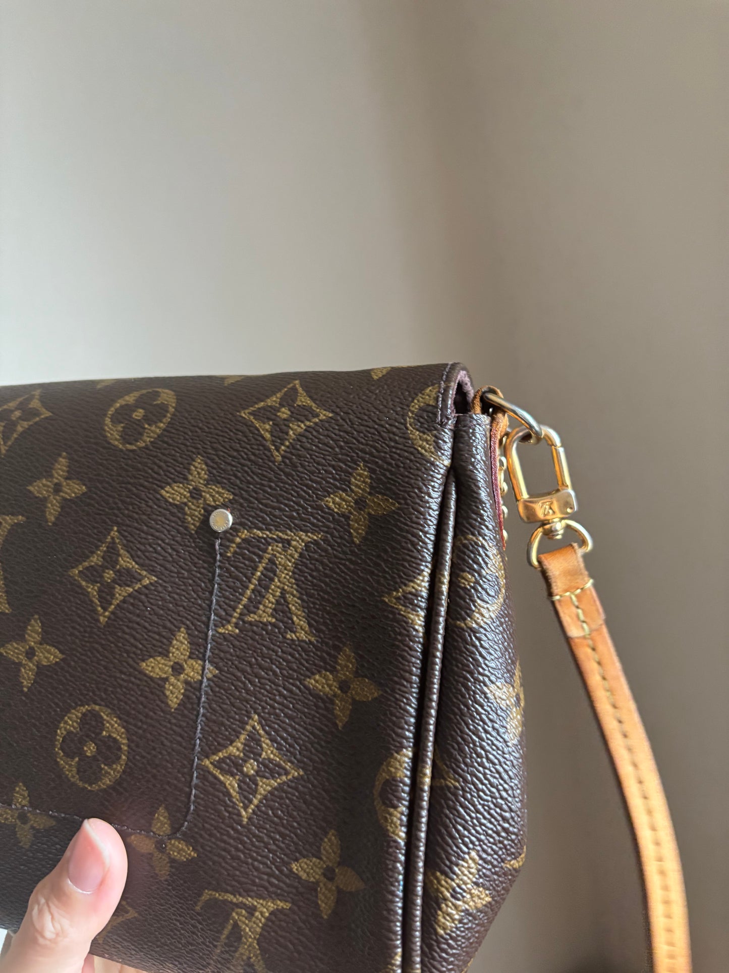 ❗️SOLD❗️Favourite Monogram Crossbody Bag