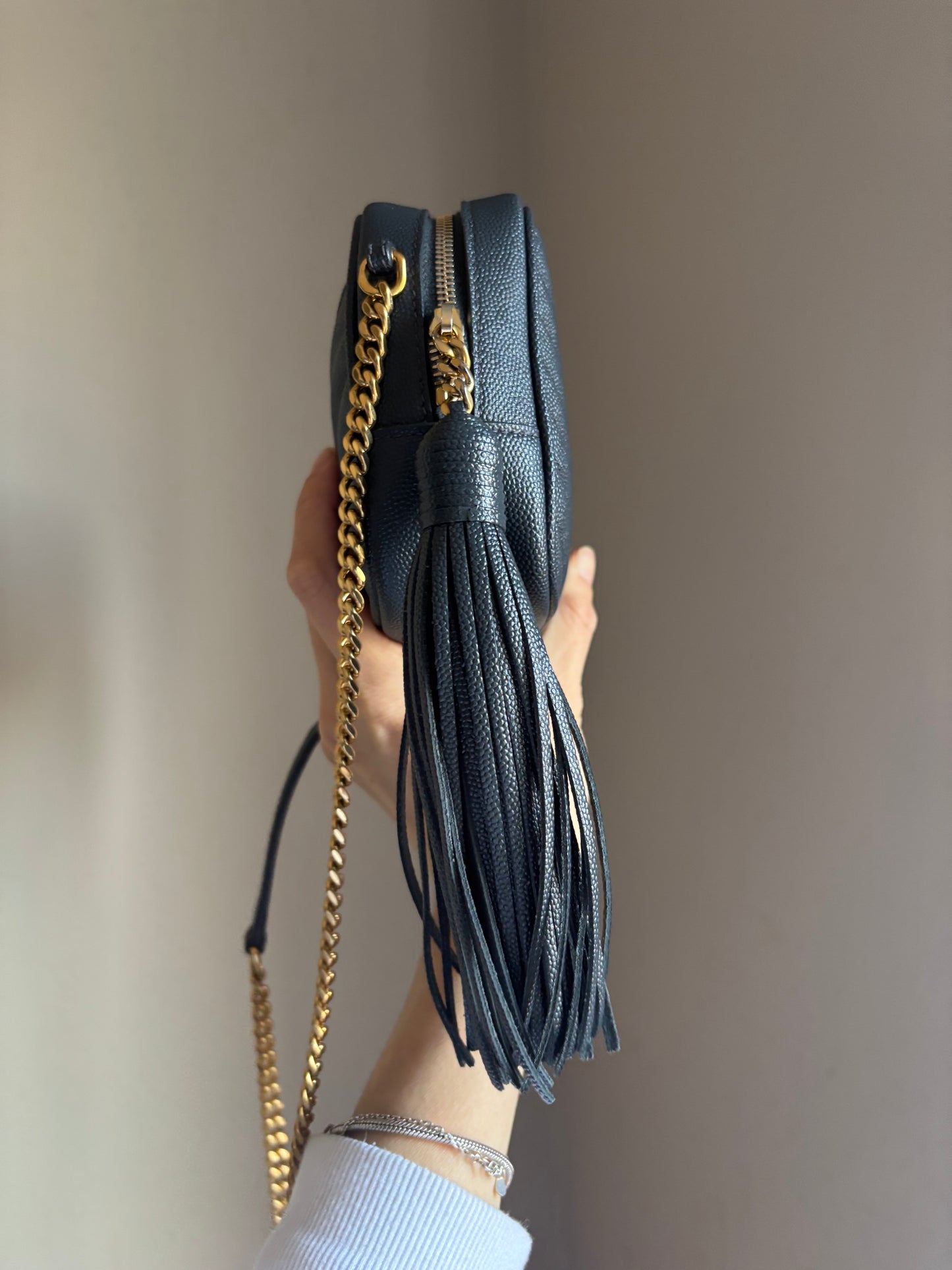 ❗️SOLD❗️Mini Lou Camera Bag