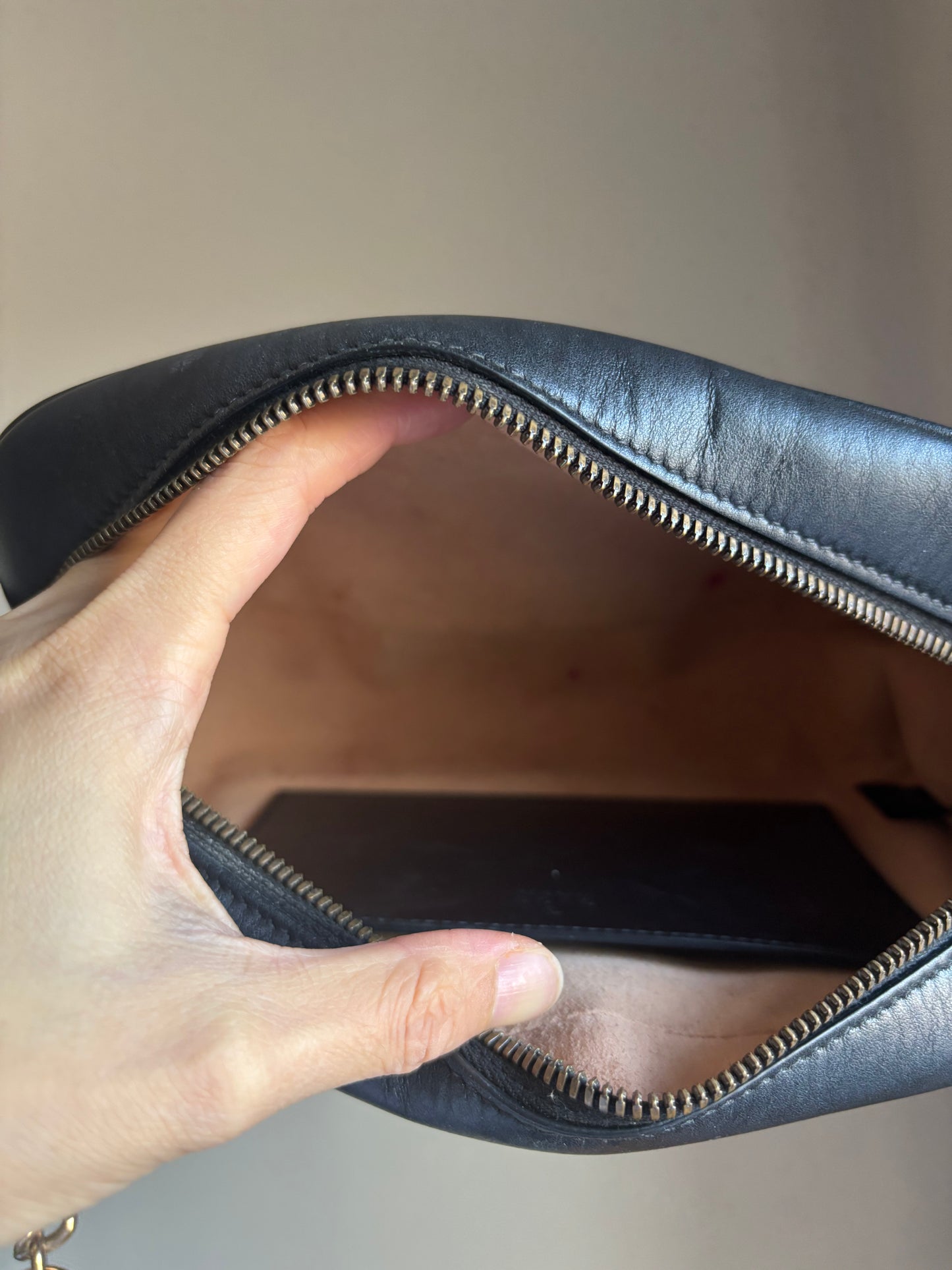 ❗️SOLD❗️Small Marmont Camera Bag (new version)