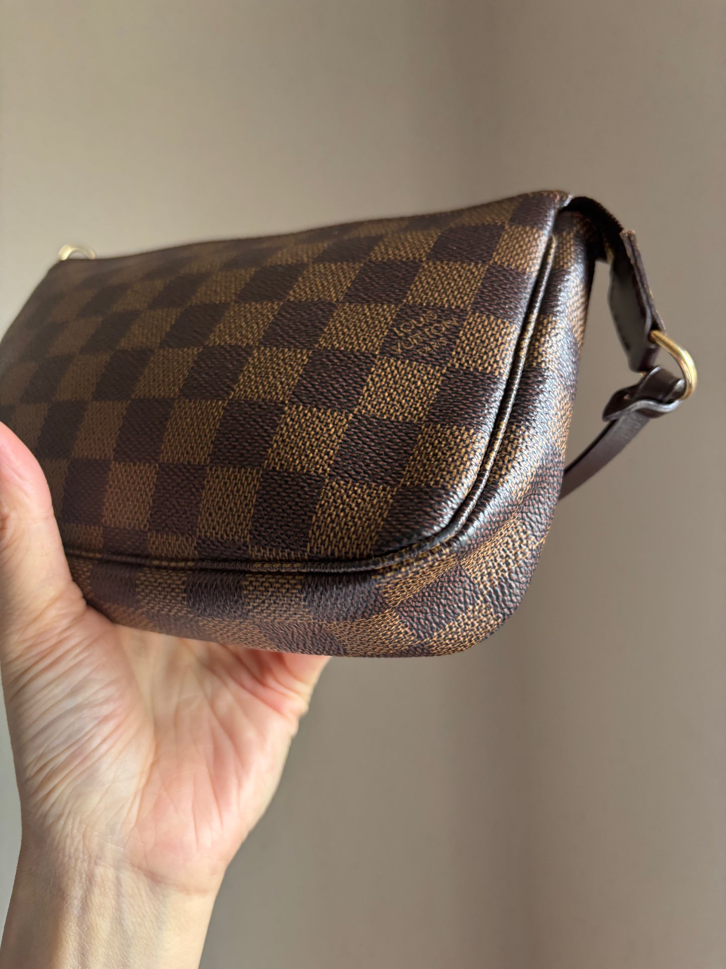 ❗️SOLD❗️DE Pochette Accessoires