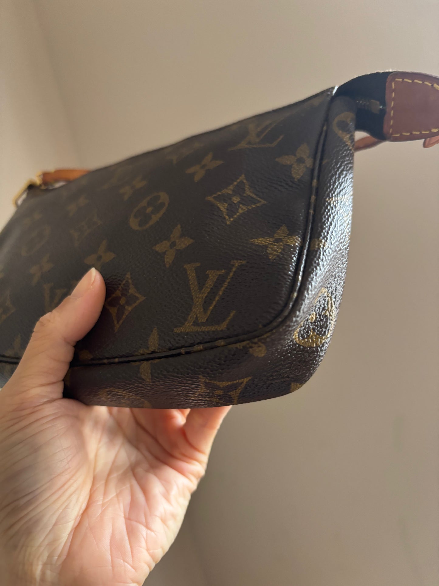 ❗️SOLD❗️Monogram Pochette Accessoires