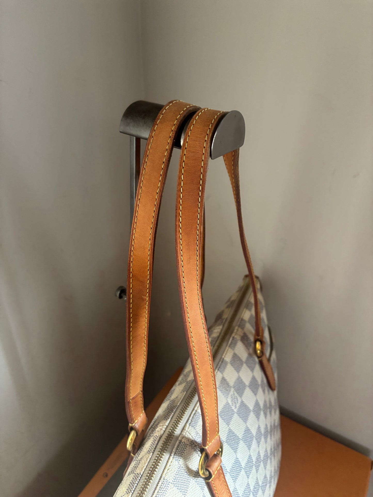 ❗️SOLD❗️Damier Azur Totally PM