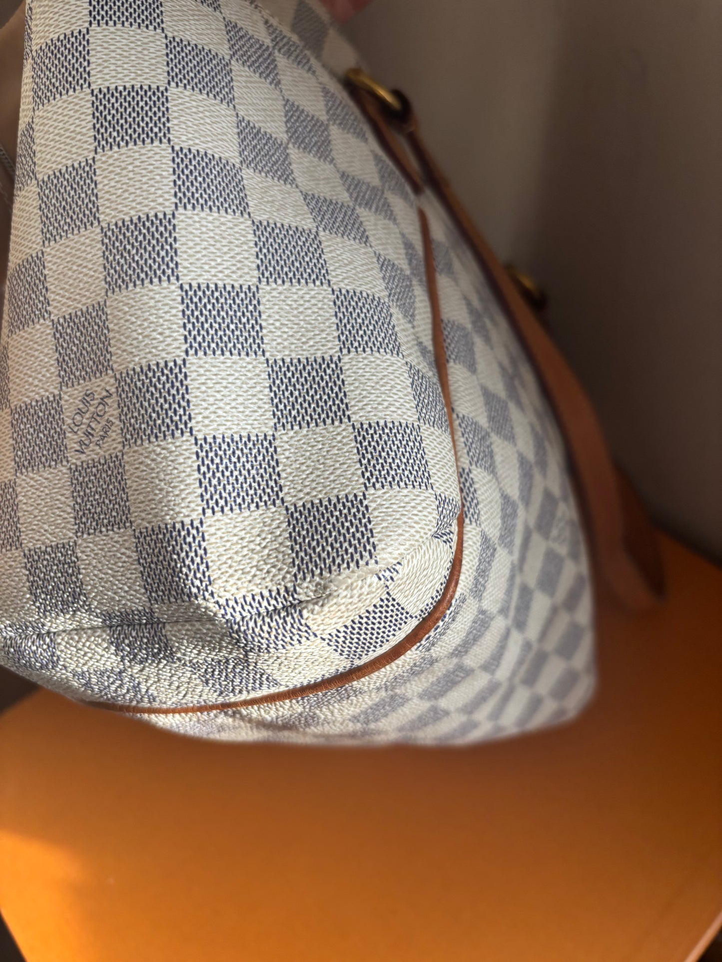 ❗️SOLD❗️Damier Azur Totally PM