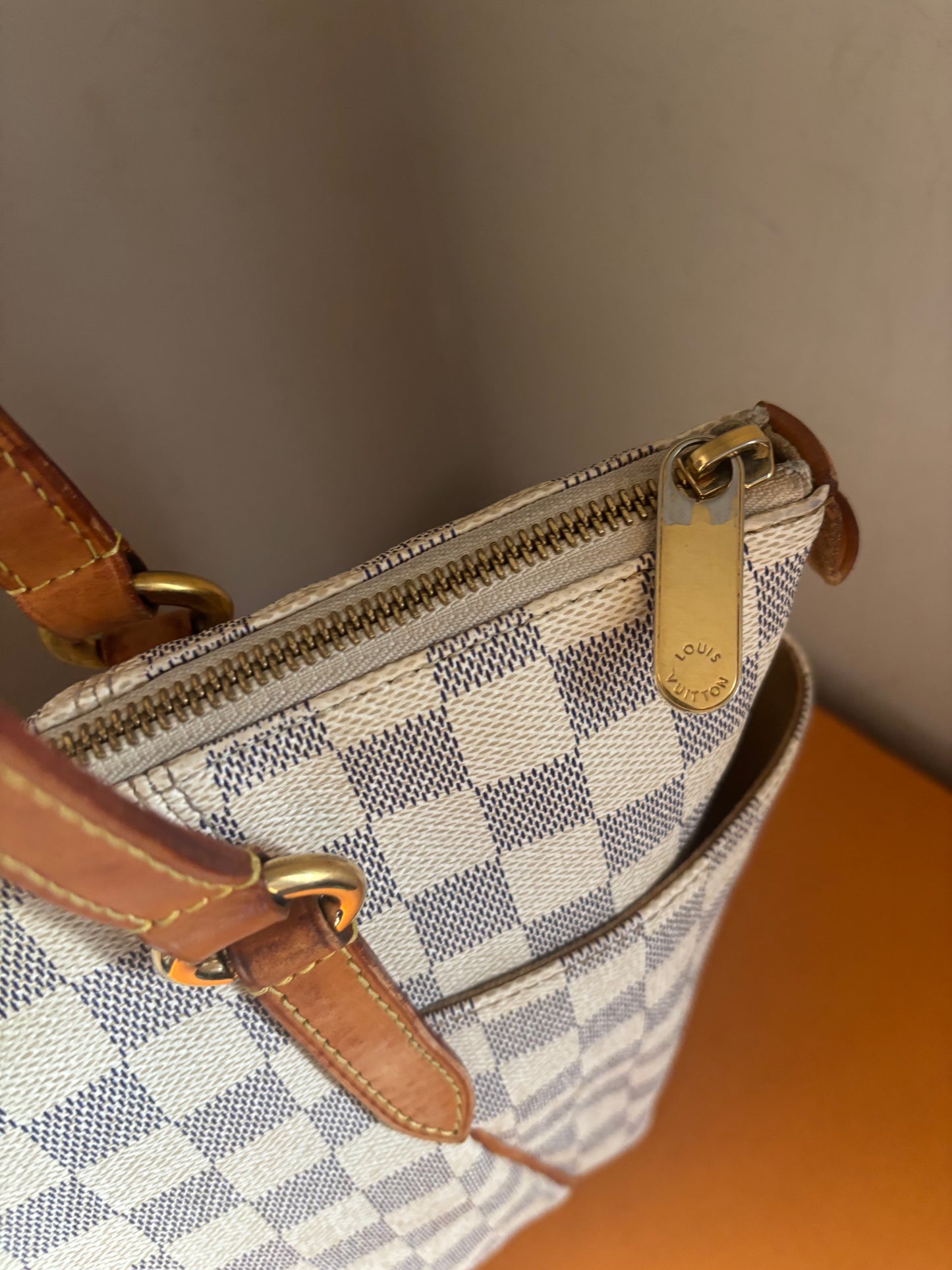 ❗️SOLD❗️Damier Azur Totally PM