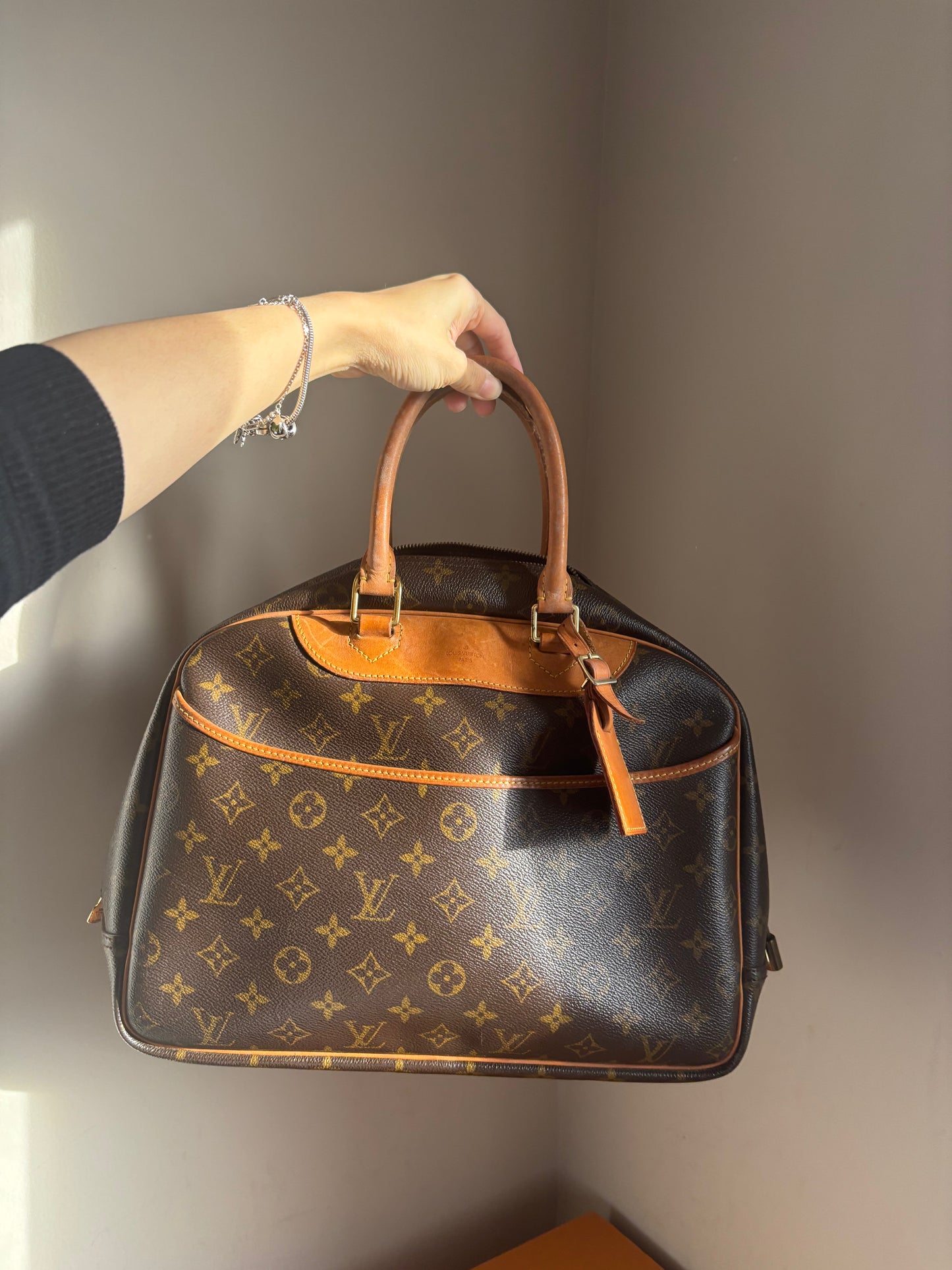 ❗️SOLD❗️Deauville Bag in Monogram
