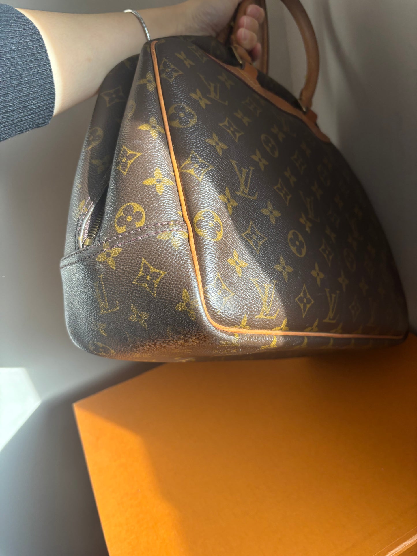 ❗️SOLD❗️Deauville Bag in Monogram